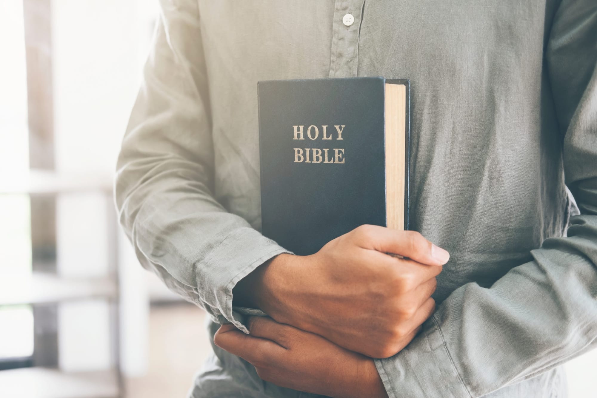 La Importancia de Estudiar la Biblia