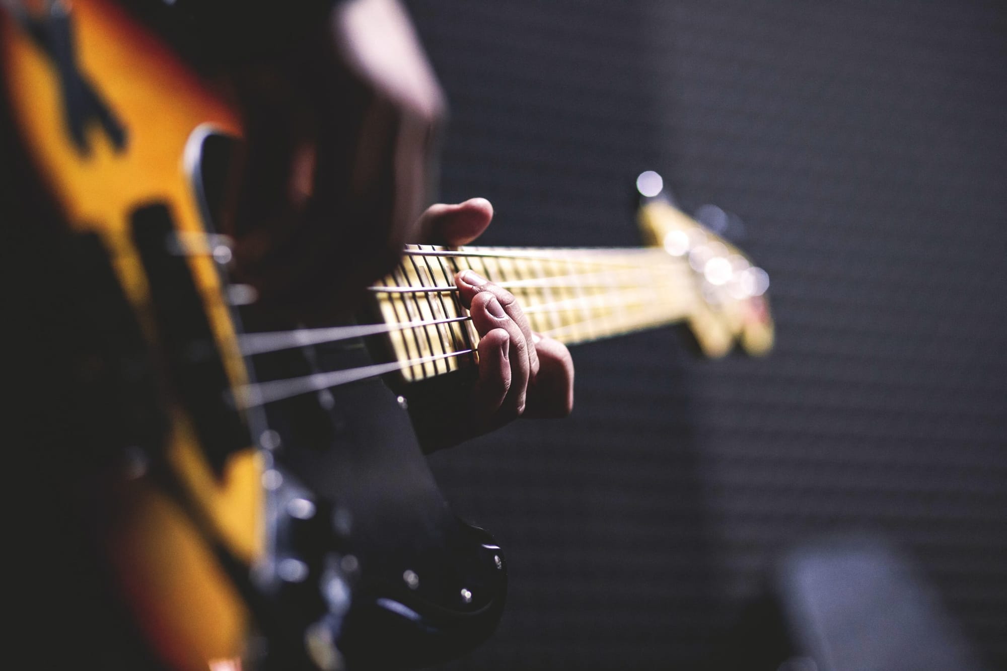¿Cómo influye la música en la sociedad y en lo individual?