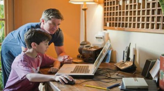 Padres e hijos en Facebook