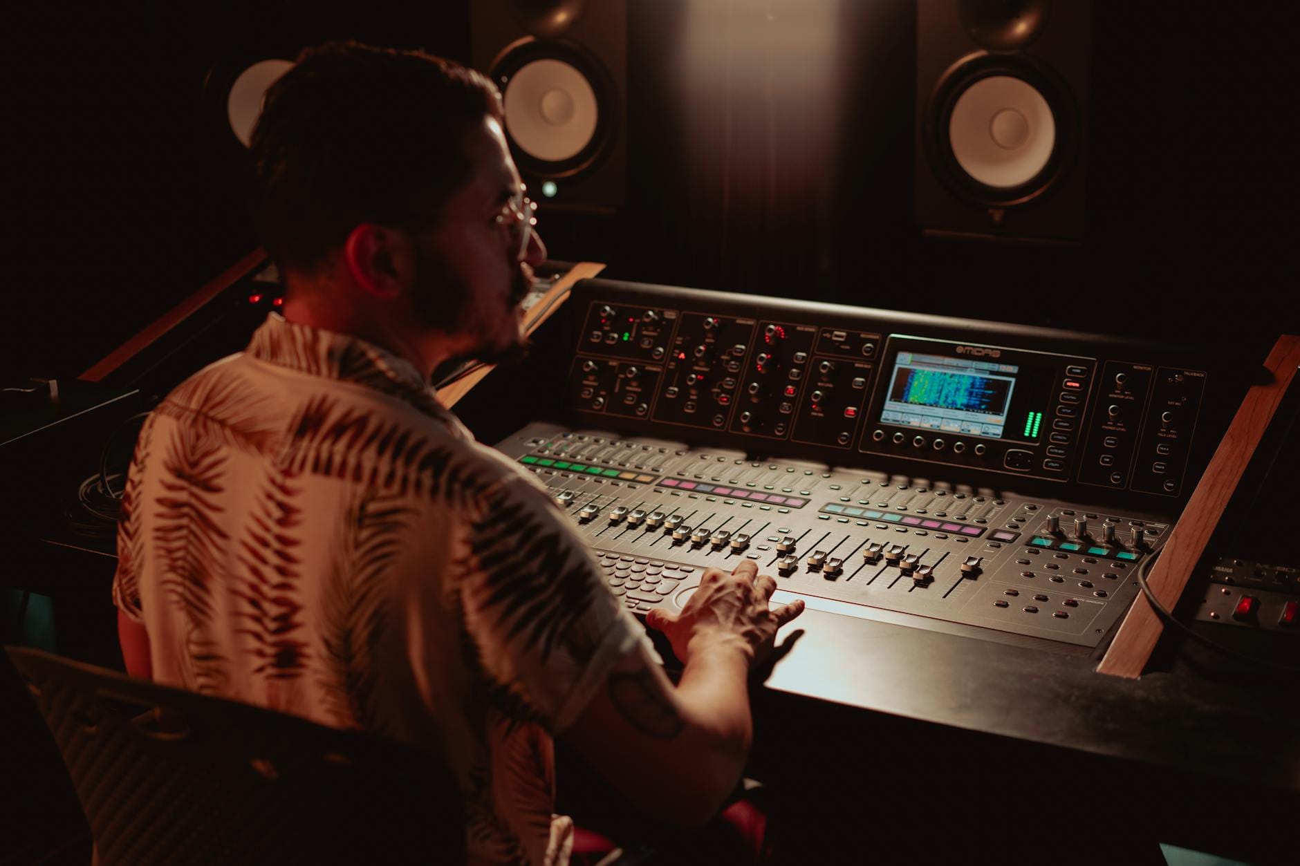 Revolución en la Mezcla Digital: Presentamos la Behringer WING Series