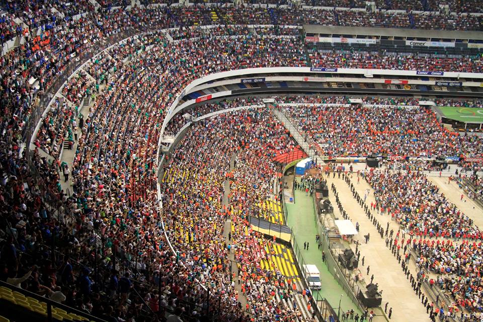 Cruzada de Milagros con el Profeta T.B. Joshua en el Estadio Azteca de la Ciudad de México.