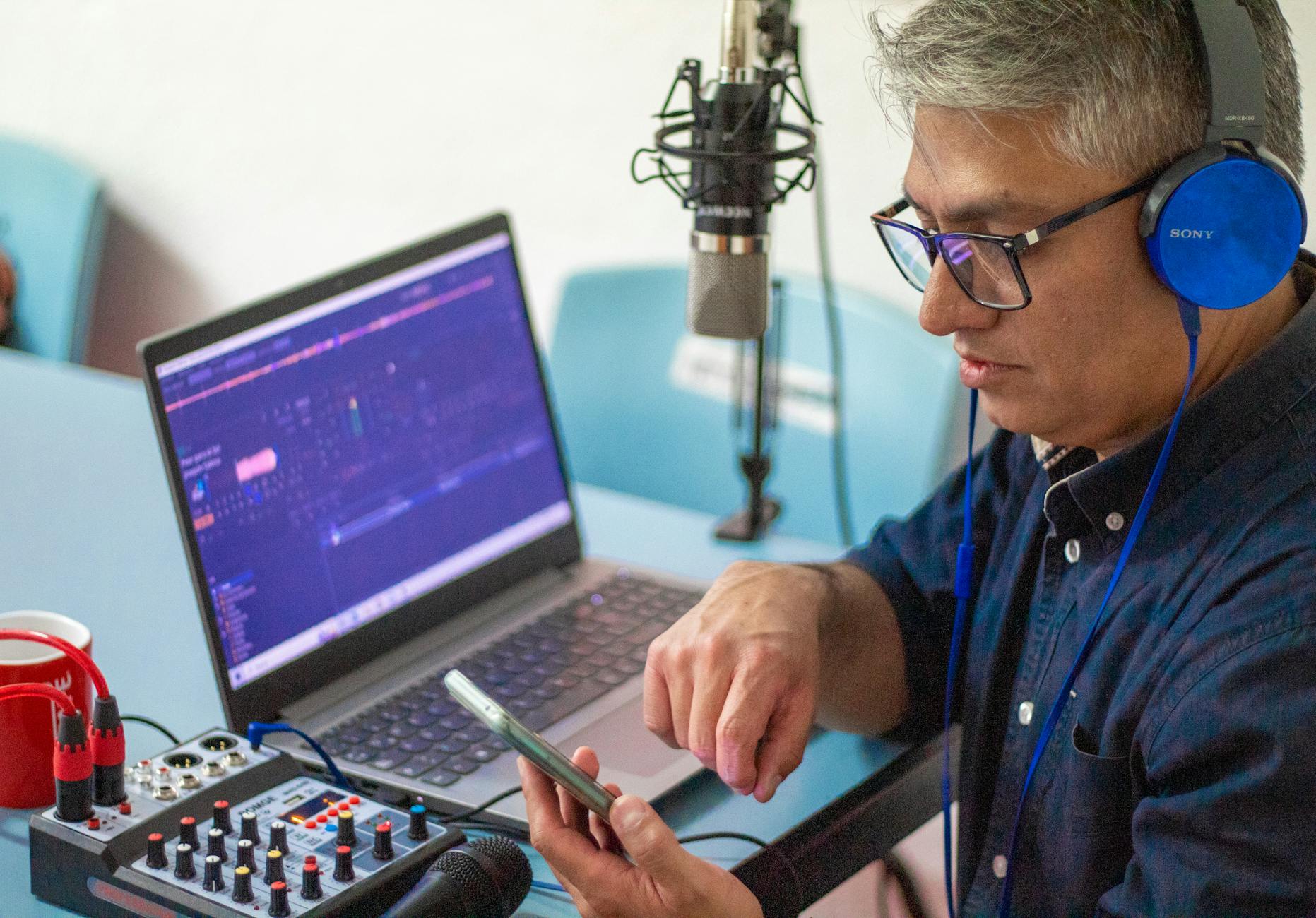 Un Podcast y una Radio por Internet pueden Fortalecer la Misión de tu Iglesia