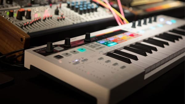 5 tips para elegir correctamente un controlador MIDI