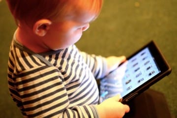 ¿Tecnología desplaza a los juguetes?