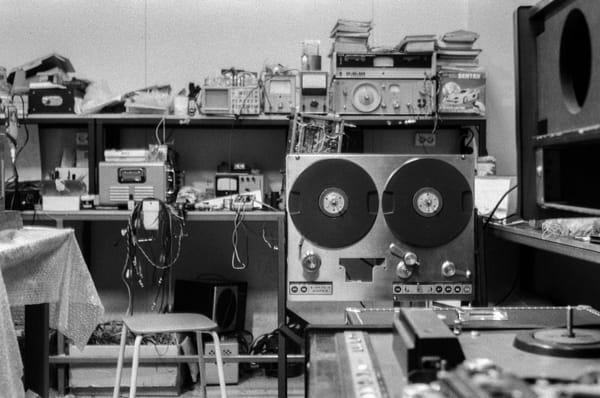 Como reparar los cables de audio