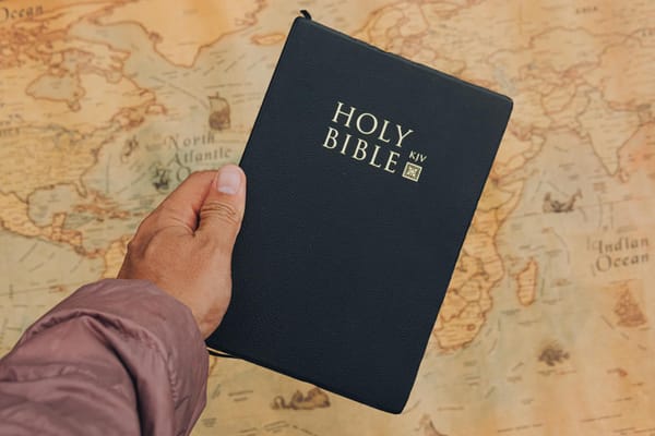 Día Internacional de la Biblia.