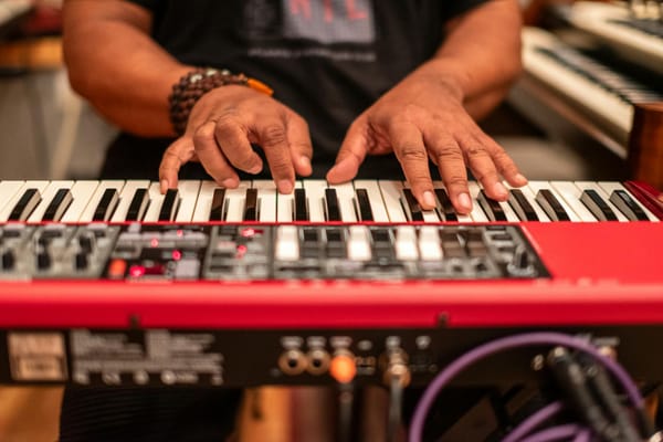 Desbloquea tu creatividad musical utilizando el mapeo mental