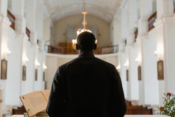 Encontrando el volumen perfecto: Predica y predica con música