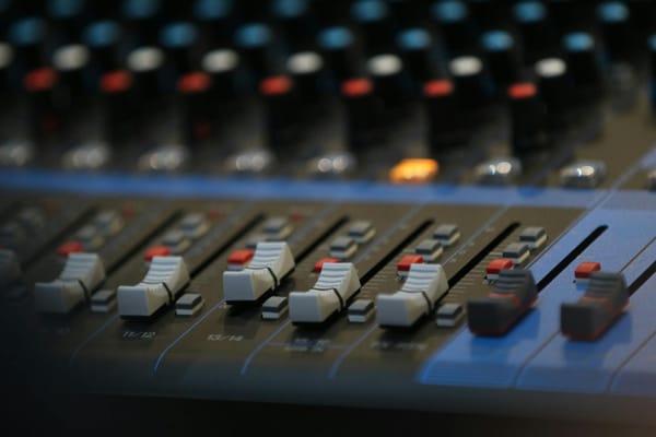 ¿Estás listo para controlar el sonido de la iglesia con una tableta?