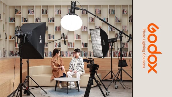 La luz de video LED Godox SL300II