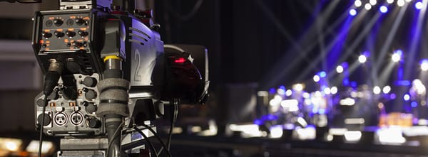 ¿Que tipo de lentes necesito para las cámaras de video en la iglesia?