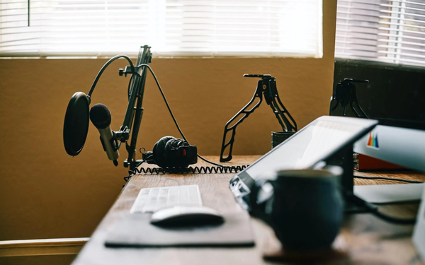 Mejores equipos de iluminación para tus Video Podcast