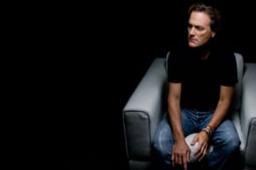 VIDEO: Michael W. Smith Testimonio.