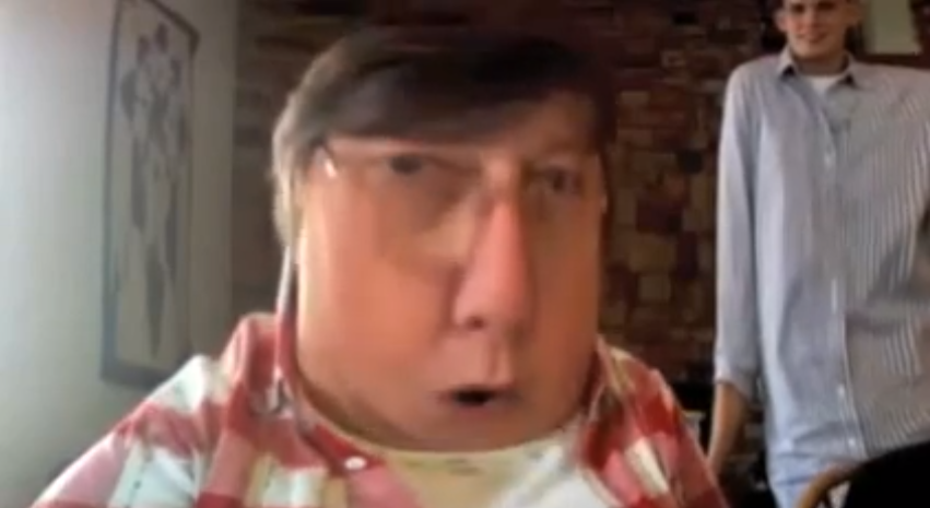 VIDEO: Abuelitos descubriendo y jugando con PhotoBooth
