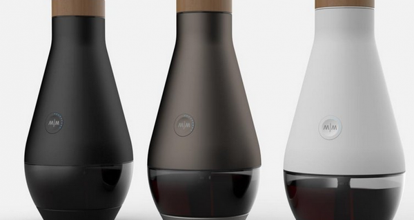 Video: Inventan una maquina que convierte el agua en vino