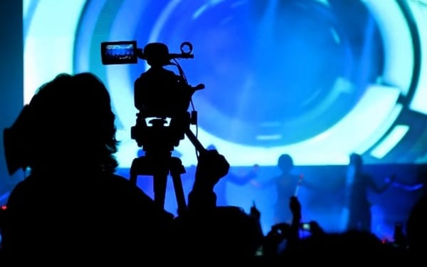 4 cosas que debemos saber para iluminar bien una escena o escenario para vídeo